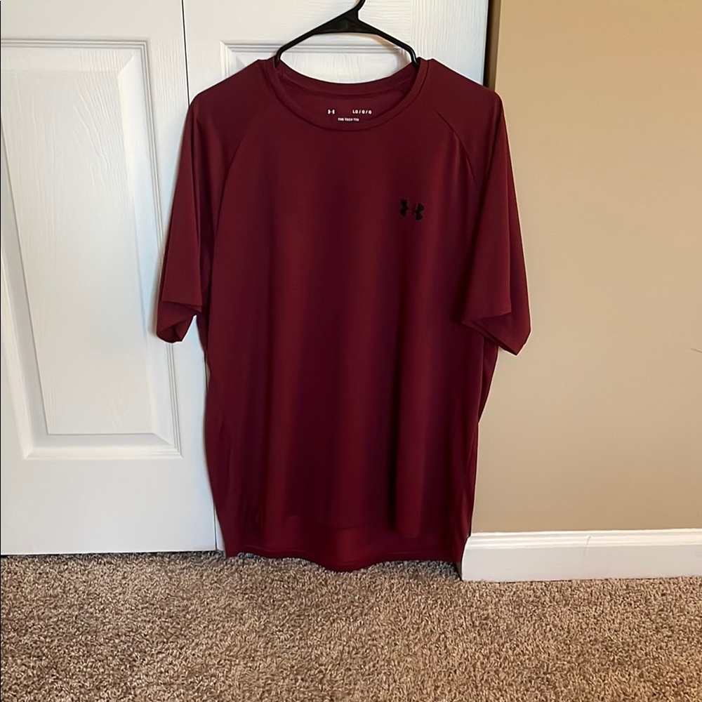 Under Armour Red Short Sleeve Tee Classic Crew Neck men’s large